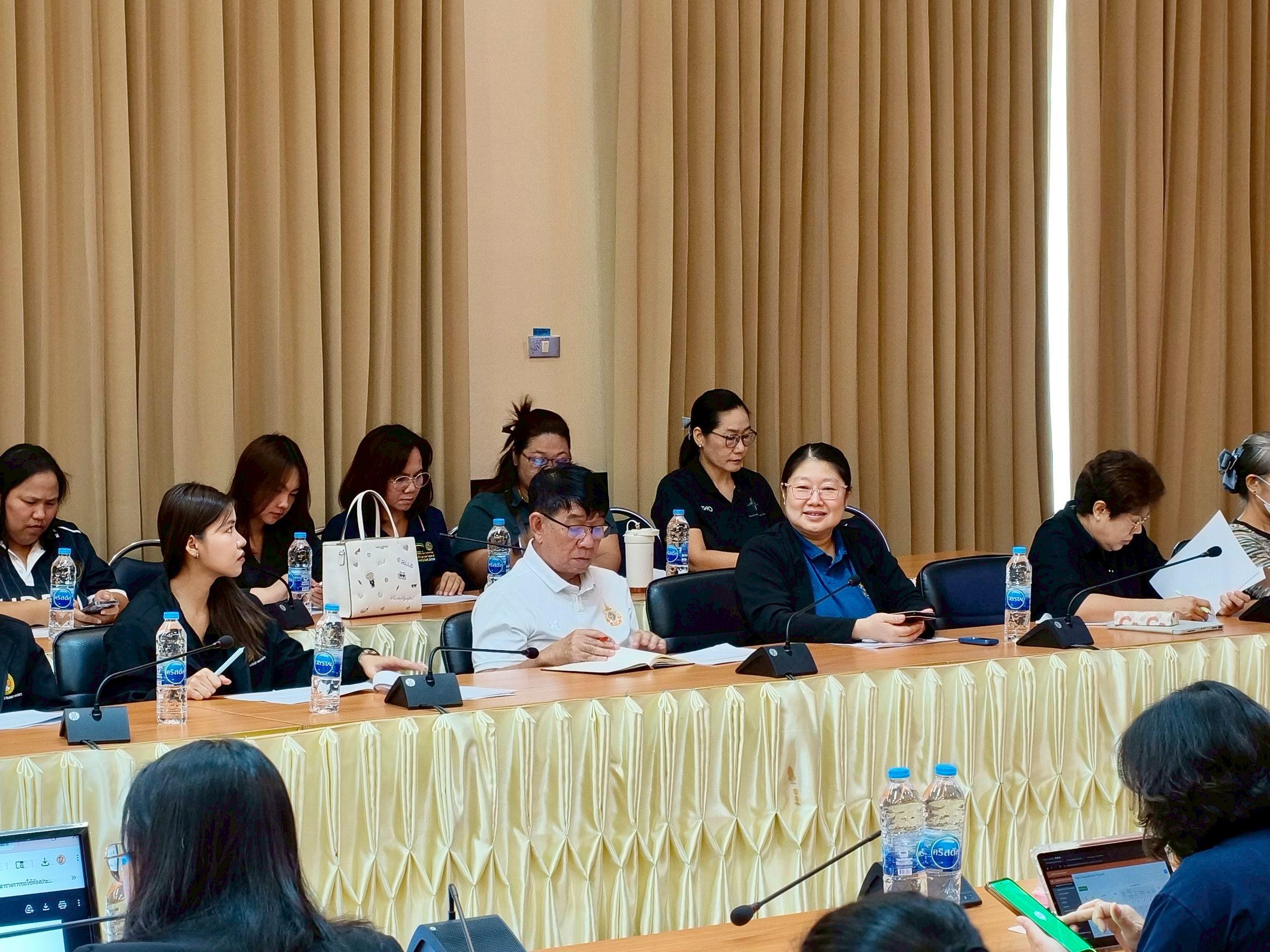 13. KPRU เดินหน้าขับเคลื่อนพันธกิจ ปั้น “นักจัดการการพัฒนาเชิงพื้นที่ (ADM)" รุ่น 1 ดัน 8 เสาหลัก พลิกโฉมชุมชนอย่างยั่งยืน วันที่ 26 พฤษภาคม 2569 ณ ห้องประชุมดาวเรือง ชั้น 9 อาคารเรียนรวมและอำนวยการ