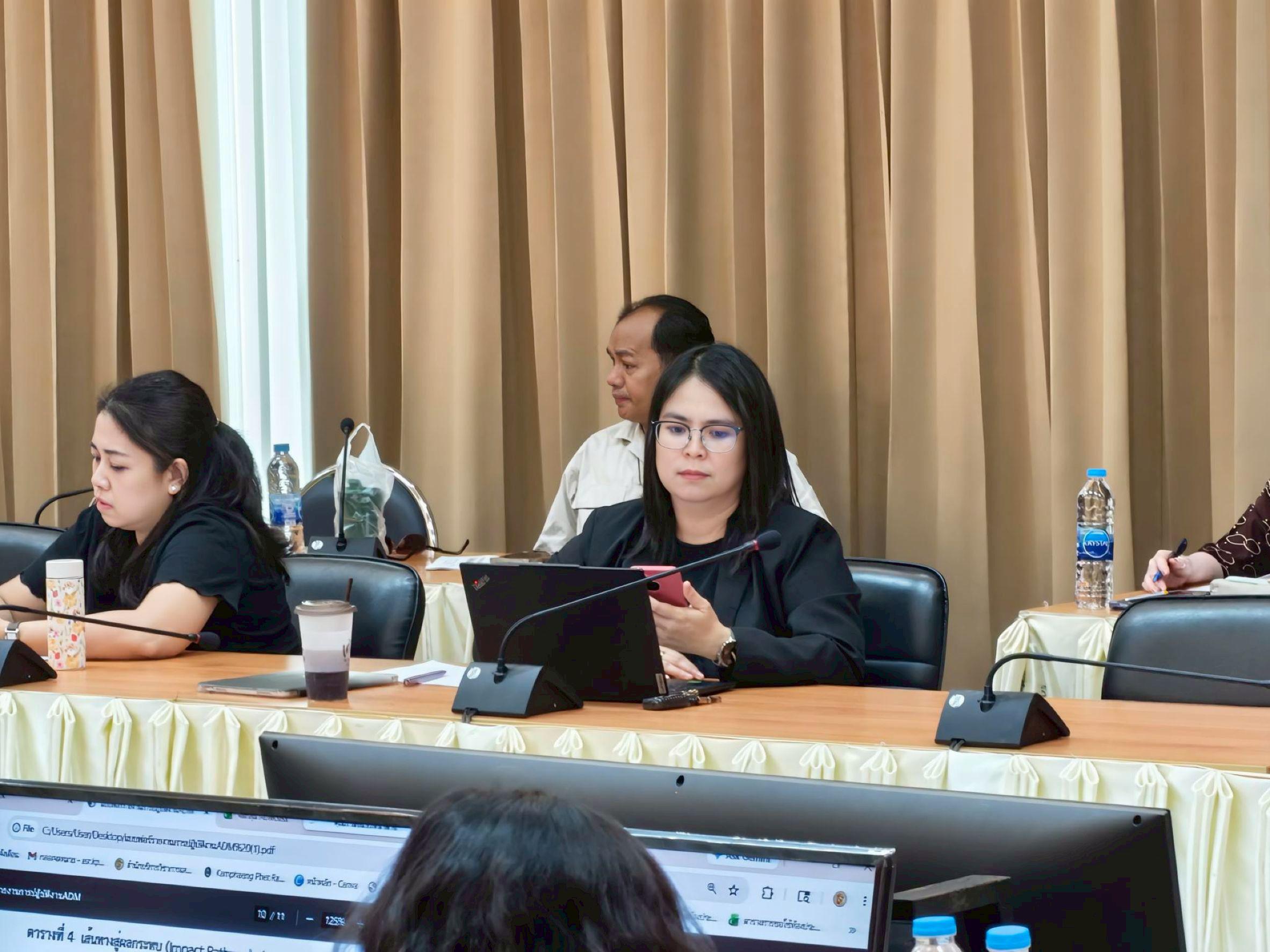 17. KPRU เดินหน้าขับเคลื่อนพันธกิจ ปั้น “นักจัดการการพัฒนาเชิงพื้นที่ (ADM)" รุ่น 1 ดัน 8 เสาหลัก พลิกโฉมชุมชนอย่างยั่งยืน วันที่ 26 พฤษภาคม 2569 ณ ห้องประชุมดาวเรือง ชั้น 9 อาคารเรียนรวมและอำนวยการ