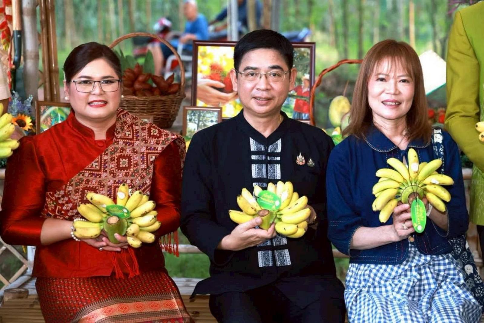 7. งาน “เทศกาลผลไม้ เสน่ห์ท่าพุทรา มหัศจรรย์ผลไม้ ปรึกมะกรูด” เพื่อส่งเสริมเศรษฐกิจฐานรากและการท่องเที่ยวชุมชน วันที่ 29 พฤษภาคม 2569