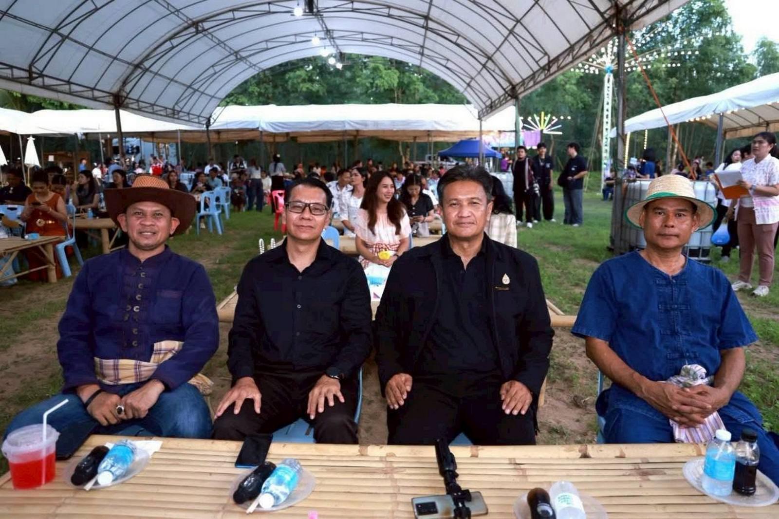 14. งาน “เทศกาลผลไม้ เสน่ห์ท่าพุทรา มหัศจรรย์ผลไม้ ปรึกมะกรูด” เพื่อส่งเสริมเศรษฐกิจฐานรากและการท่องเที่ยวชุมชน วันที่ 29 พฤษภาคม 2569