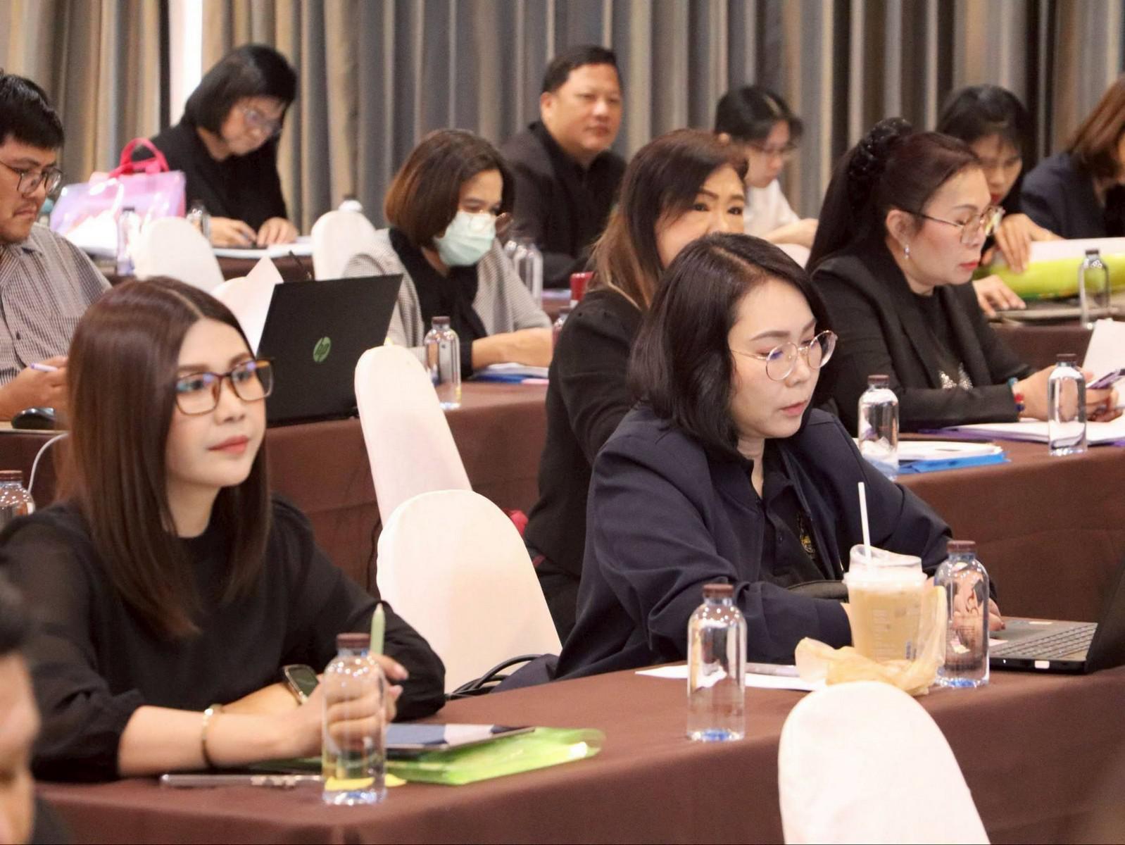 10. ประชุมเชิงปฏิบัติการการจัดทำแผนพัฒนาจังหวัดกำแพงเพชร พ.ศ. 2571–2575 วันที่ 1–3 กรกฎาคม 2569