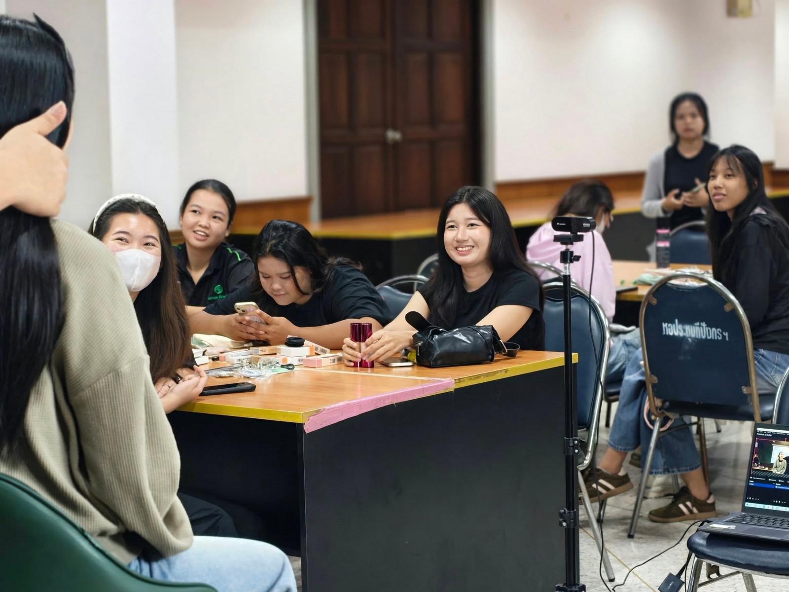 7. กิจกรรม Workshop ส่งเสริมอาชีพที่ 2 “KPRU2Career” : อาชีพแต่งหน้าและทำผม วันที่ 4 กรกฎาคม 2569