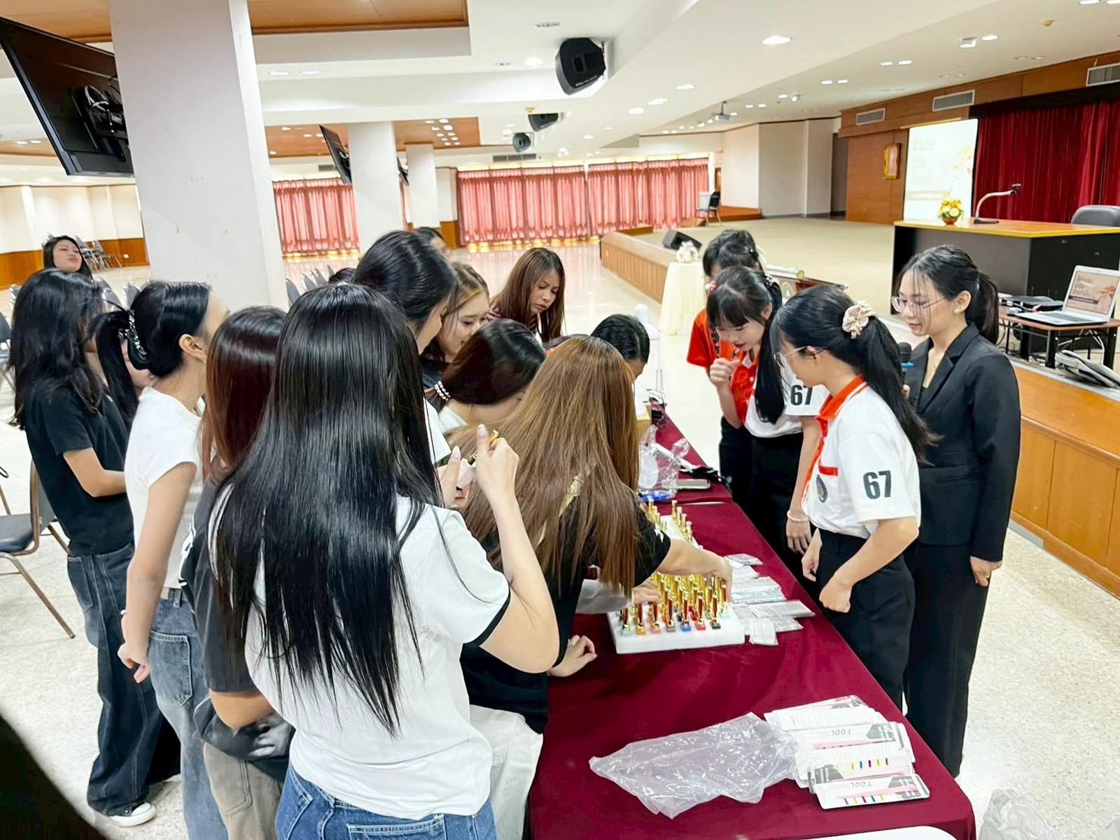 2. กิจกรรม Workshop ส่งเสริมอาชีพที่ 2 “KPRU2Career” : อาชีพช่างเพ้นท์เล็บ วันที่ 4 กรกฎาคม 2569 ณ หอประชุมทีปังกรรัศมีโชติ ชั้น 2