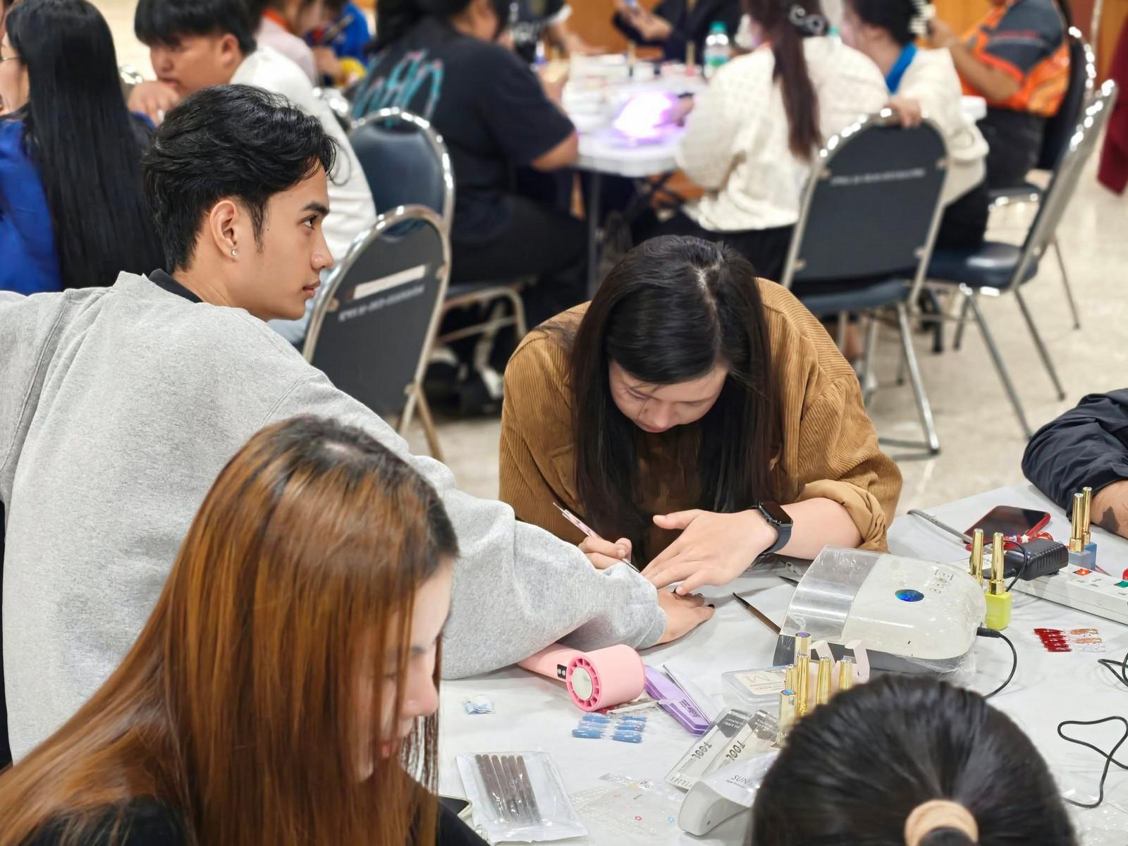 14. กิจกรรม Workshop ส่งเสริมอาชีพที่ 2 “KPRU2Career” : อาชีพช่างเพ้นท์เล็บ วันที่ 4 กรกฎาคม 2569