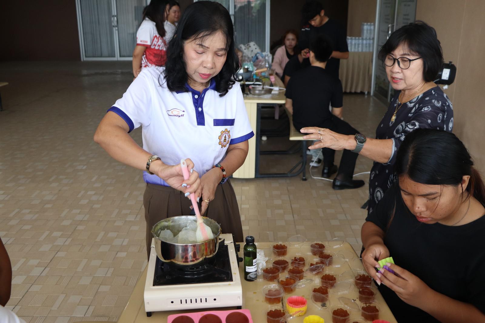 47. กิจกรรม ส่งเสริมอาชีพที่ 2 “KPRU2Career” : อาชีพทำสบู่น้ำผึ้งมะนาว วันที่ 17 กรกฎาคม 2569