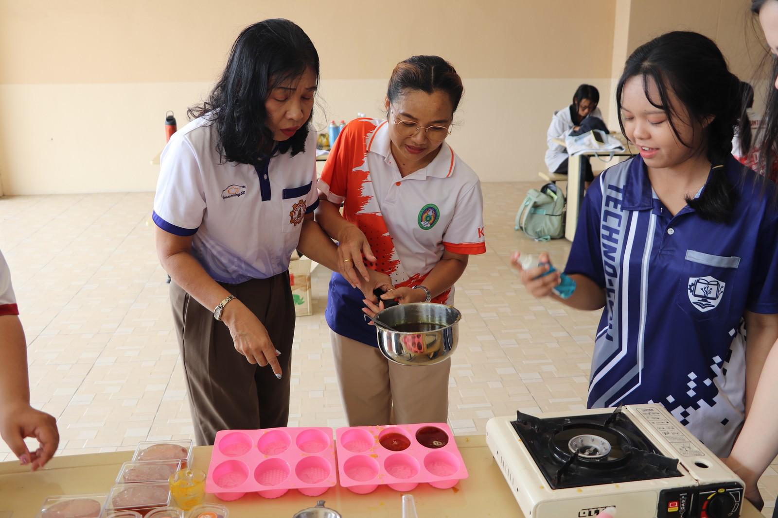 55. กิจกรรม ส่งเสริมอาชีพที่ 2 “KPRU2Career” : อาชีพทำสบู่น้ำผึ้งมะนาว วันที่ 17 กรกฎาคม 2569