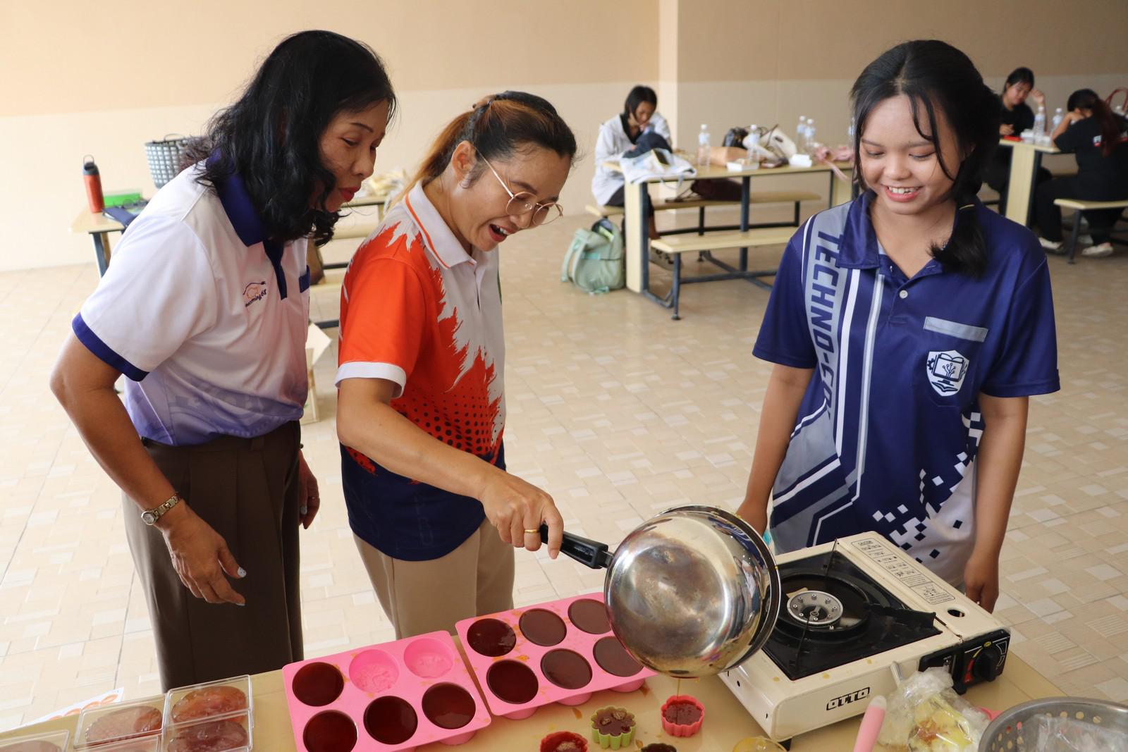59. กิจกรรม ส่งเสริมอาชีพที่ 2 “KPRU2Career” : อาชีพทำสบู่น้ำผึ้งมะนาว วันที่ 17 กรกฎาคม 2569