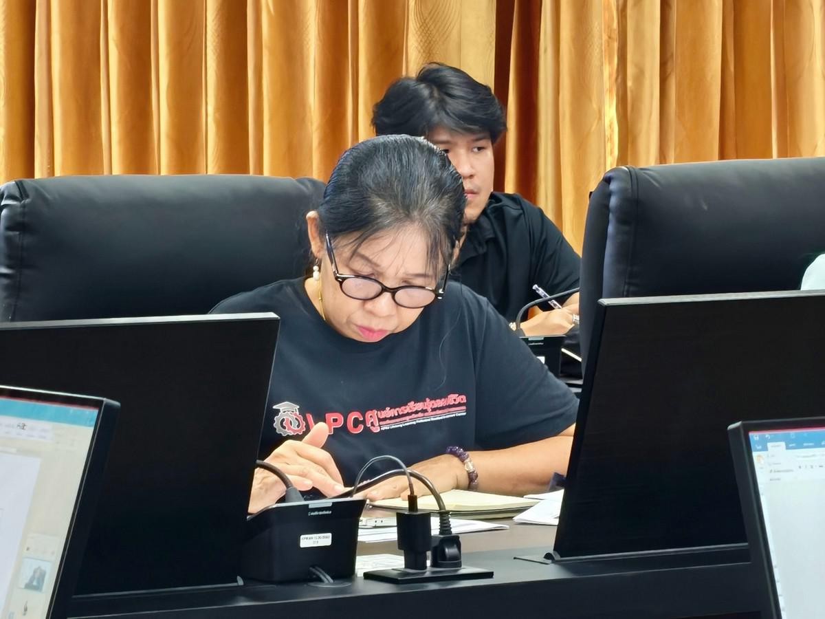 16. ประชุมเตรียมความพร้อมการจัดงานนิทรรศการ "ที่นี่...ท่าพุทรา" วันที่ 3 สิงหาคม 2569 ณ ห้องประชุมรวงผึ้ง มหาวิทยาลัยราชภัฏกำแพงเพชร