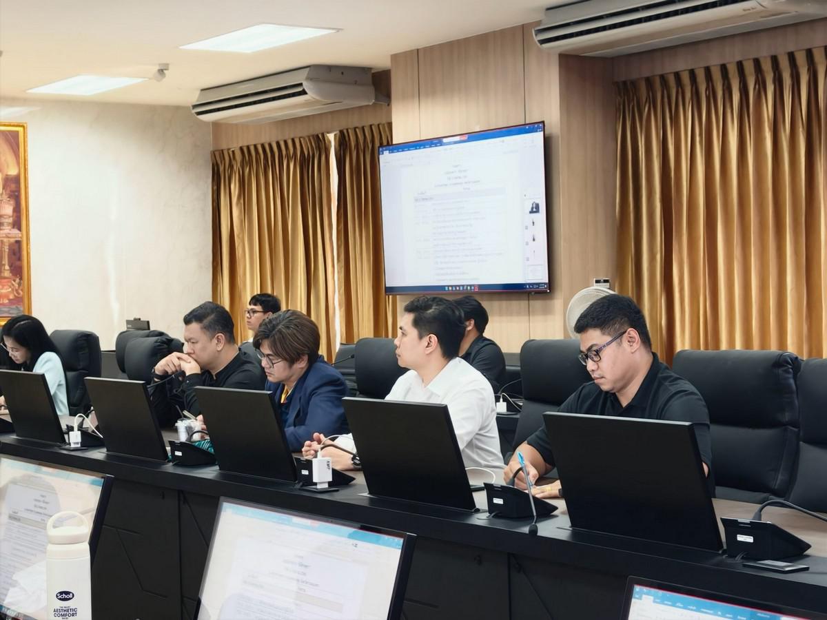 20. ประชุมเตรียมความพร้อมการจัดงานนิทรรศการ "ที่นี่...ท่าพุทรา" วันที่ 3 สิงหาคม 2569 ณ ห้องประชุมรวงผึ้ง มหาวิทยาลัยราชภัฏกำแพงเพชร
