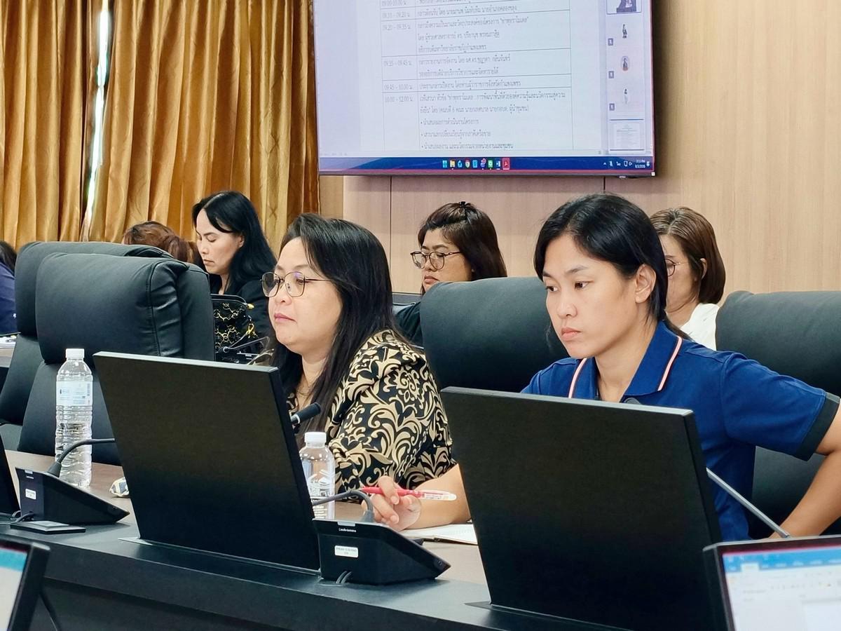 22. ประชุมเตรียมความพร้อมการจัดงานนิทรรศการ "ที่นี่...ท่าพุทรา" วันที่ 3 สิงหาคม 2569 ณ ห้องประชุมรวงผึ้ง มหาวิทยาลัยราชภัฏกำแพงเพชร