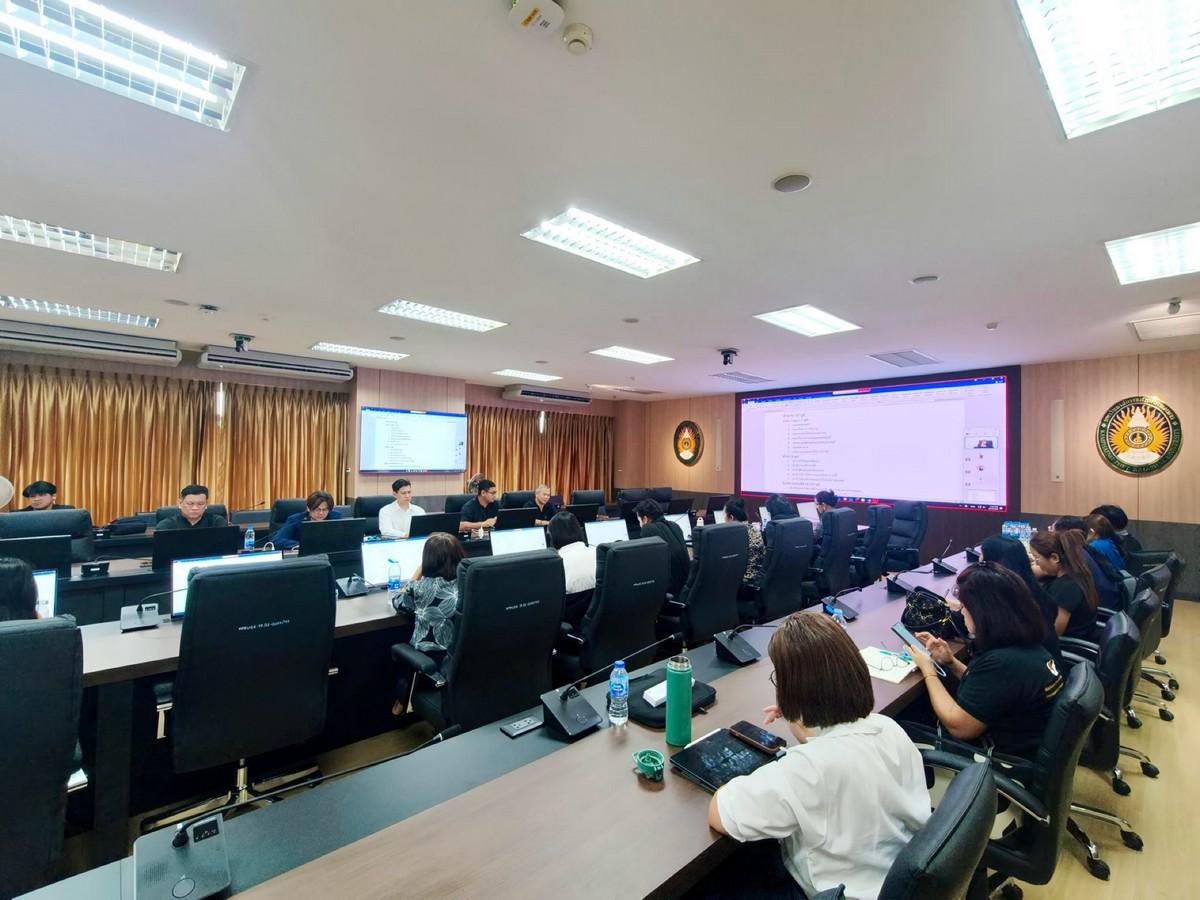 24. ประชุมเตรียมความพร้อมการจัดงานนิทรรศการ "ที่นี่...ท่าพุทรา" วันที่ 3 สิงหาคม 2569 ณ ห้องประชุมรวงผึ้ง มหาวิทยาลัยราชภัฏกำแพงเพชร