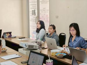 4. การประชุมเชิงปฏิบัติการ ทบทวนแผนกลยุทธ์ สำนักบริการวิชาการและจัดหารายได้ ประจำปี 2566 - 2570 (ฉบับปรับปรุง 2570) วันที่ 21 พฤษภาคม 2569  ณ ห้องประชุม ชั้น 1 ตึก KPRU HOME